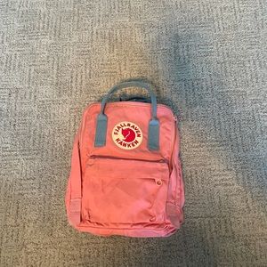 FJALLRAVEN KÅNKEN mini backpack